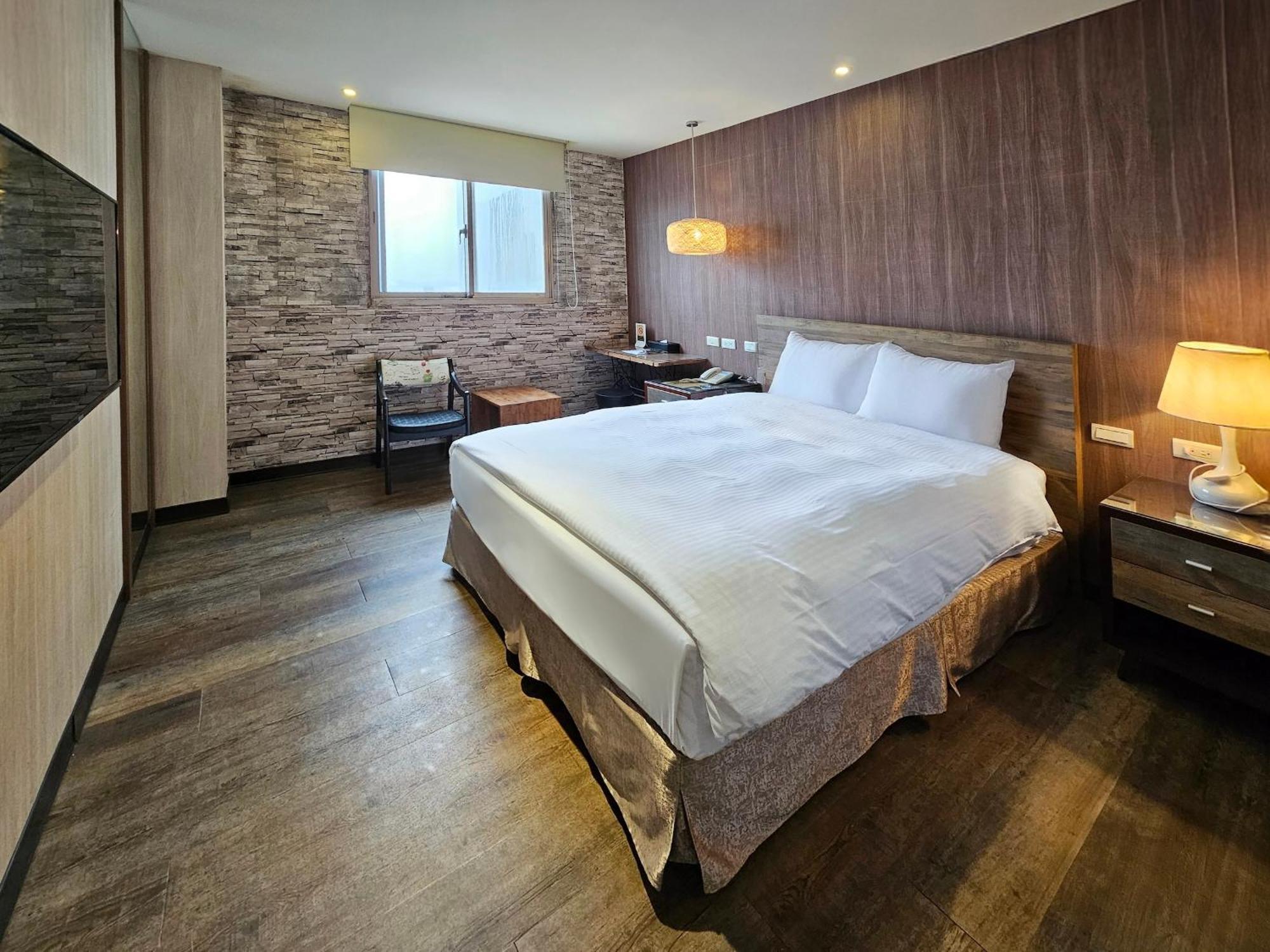 Herb Art Hotel หลัวตง ภายนอก รูปภาพ